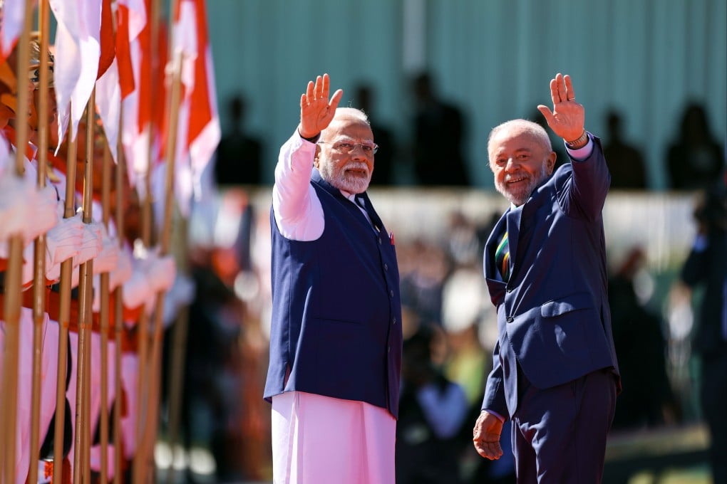 Indian Prime Minister Narendra Modi (left) and Brazilian President Luiz Inácio Lula da Silva during a ceremonial welcome for Modi at the Alvorada Palace in Brasilia on Tuesday. Photo: dpa