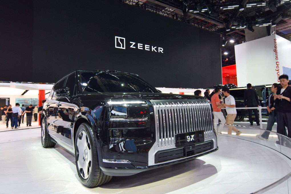 Zeekr Beralih ke Plug-in Hybrid, Tinggalkan EV Murni Di China