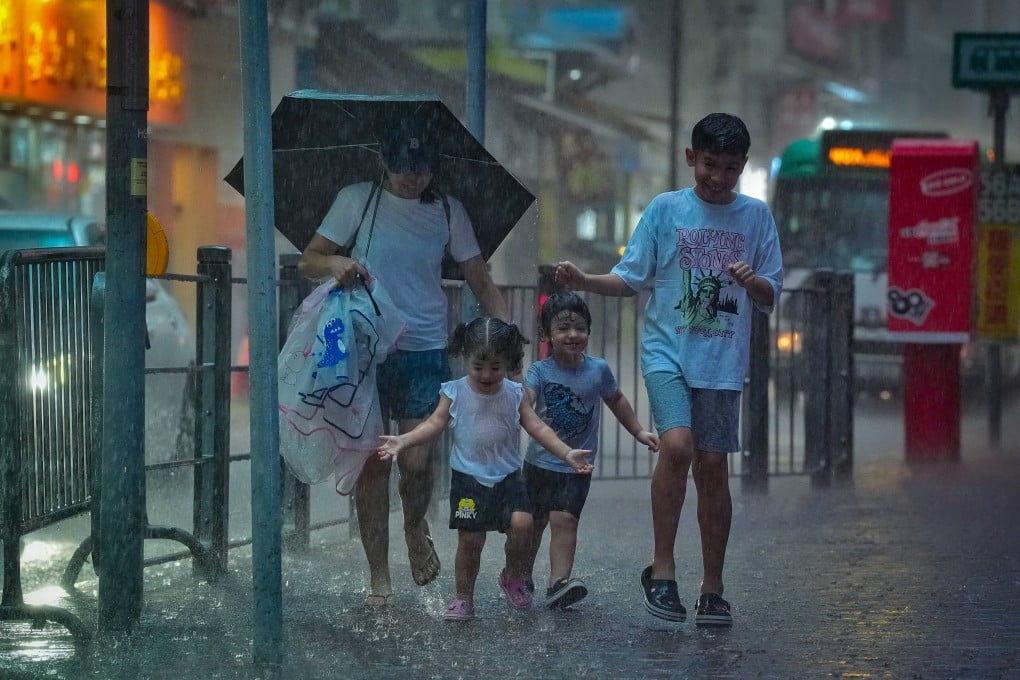 Hong Kong’s weather forecaster has issued a red rainstorm warning. Photo: Elson Li