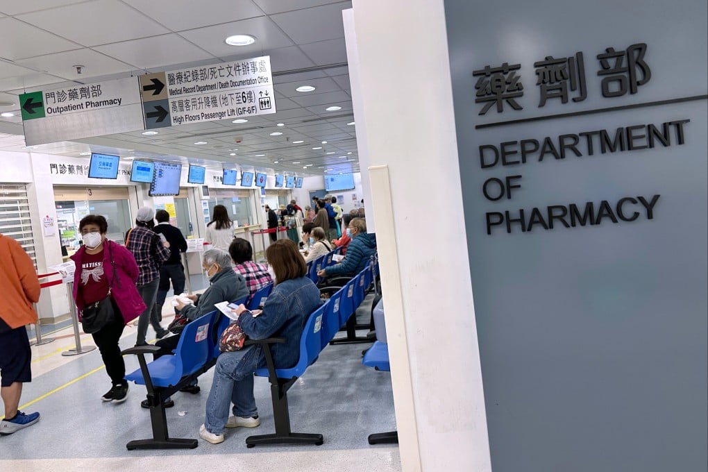 People at Department of Pharmacy at Caritas Hospital in Cheung Sha Wan on March 11. Photo: Jelly Tse