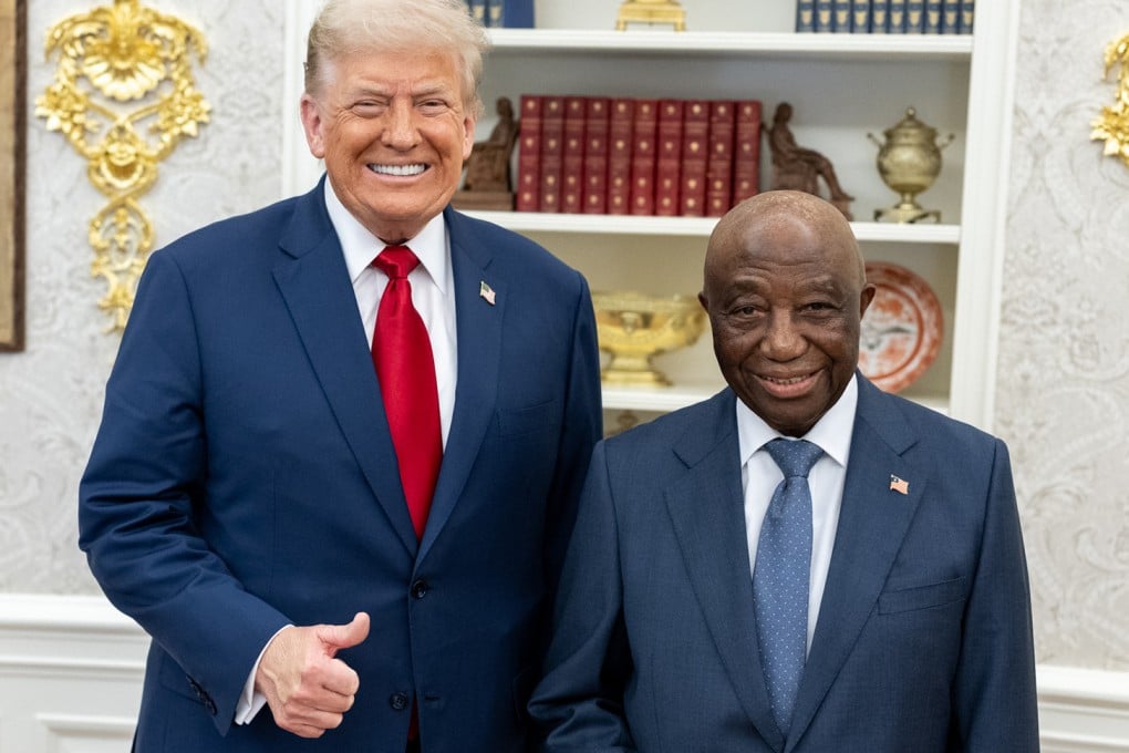 US President Donald Trump receives Liberia’s President Joseph Nyuma Boakai in the Oval Office. Photo: Daniel Torok/White House/dpa