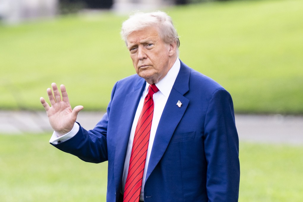 US President Donald Trump waves as he walks toward Marine One while departing the White House in Washington, June 20, 2025. Photo: dpa