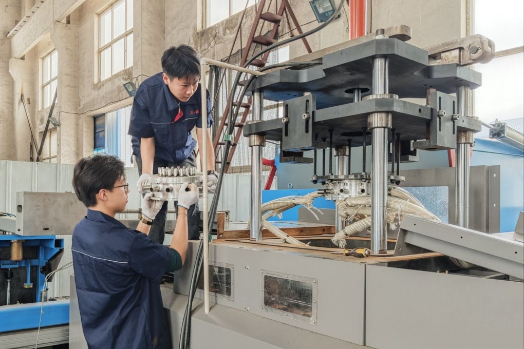 Researchers at Dalian University of Technology have found a new way to rapidly cool down the forged superalloy used in turbine discs, making them stronger and longer lasting. Photo: Handout