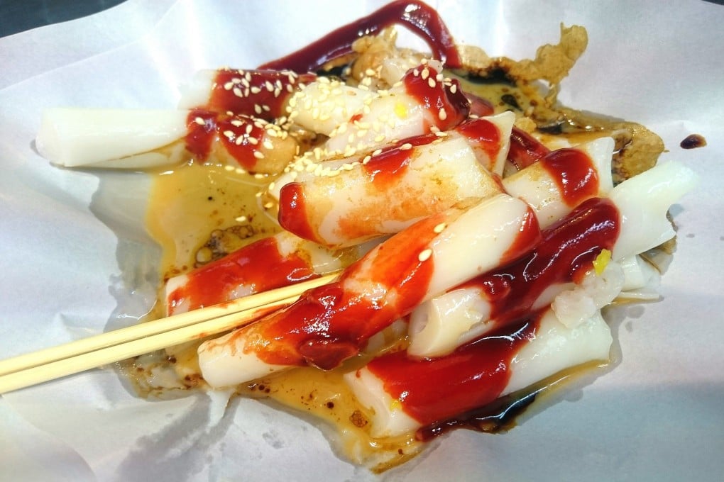 Rolled tightly into a noodle-like shape and cut into bite-sized pieces, jyu cheung fun is named for its resemblance to pig intestines, or jyu cheung. Cheung fun has long been a staple Cantonese dish. Photo: Shutterstock