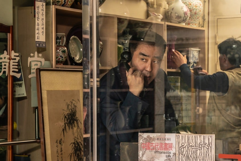 Ryu Seung-ryong as Oh Gwan-seok, a petty crook on a treasure hunt, in a still from Low Life. The 1970s-set K-drama is visually impressive, but too many obstacles get in the way of the action. Photo: Disney+