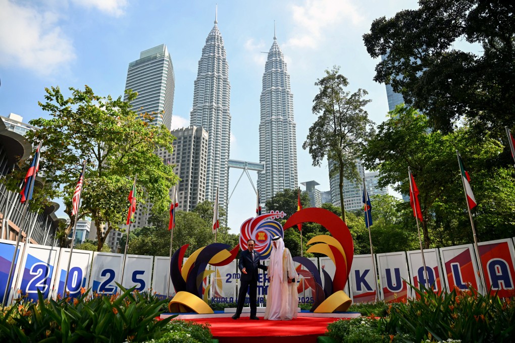 Malaysia’s Prime Minister Anwar Ibrahim (left), also this year’s Asean chair, greets Sheikh Saud bin Saqr al-Qasimi of the UAE in Kuala Lumpur on May 27. Photo: AFP