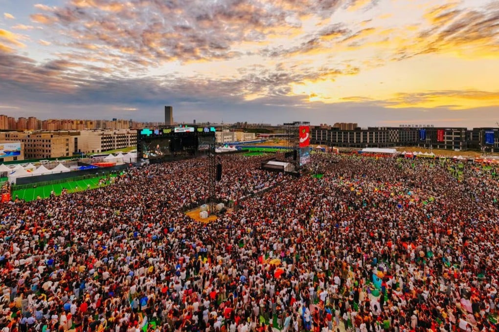 Music fans attend the Super Strawberry music festival in Urumqi, Xinjiang Uygur autonomous region. Photo: Handout