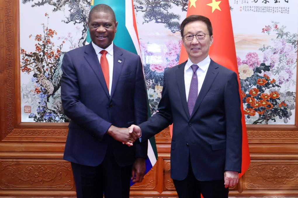 (L-R): South African Deputy President Paul Mashatile meets Chinese Vice President Han Zheng in Beijing on July 17. Photo: China Out