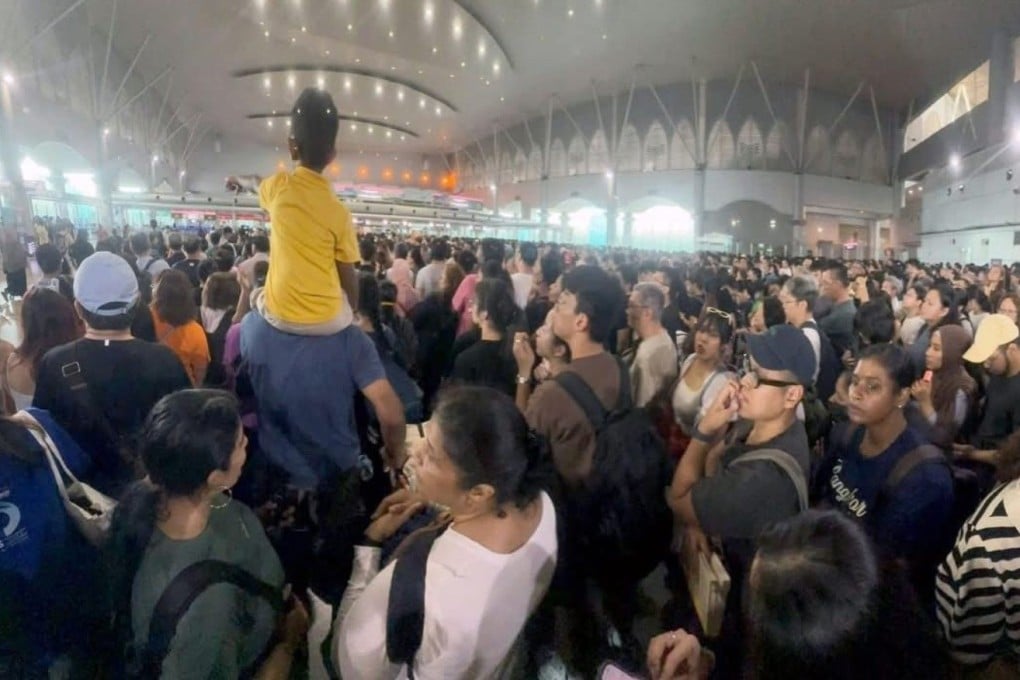Tens of thousands of foreign travellers faced hours-long queues at Malaysia’s major entry points on Friday after an autogate system breakdown. Photo: Facebook: Malaysia-Singapore Border Crossers