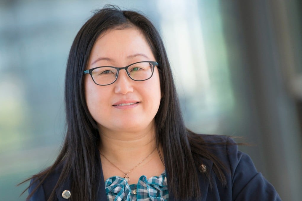 Ahli Baterai Tiongkok Guo Zaiping Pimpin Inovasi Kendaraan Listrik di Hong Kong