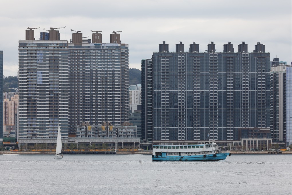 The Pano Harbour project (left) and The Knightsbridge in Kai Tak, seen from the Hung Hom district in Kowloon. Photo: Edmond So