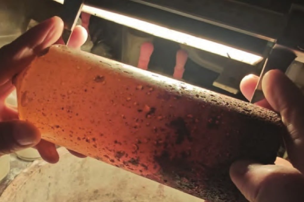 Chinese researchers have created the world’s largest barium gallium selenide (BGSe) crystal which measures 60mm. Photo: Chinese Academy of Sciences