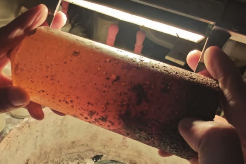 Chinese researchers have created the world’s largest barium gallium selenide (BGSe) crystal which measures 60mm. Photo: Chinese Academy of Sciences