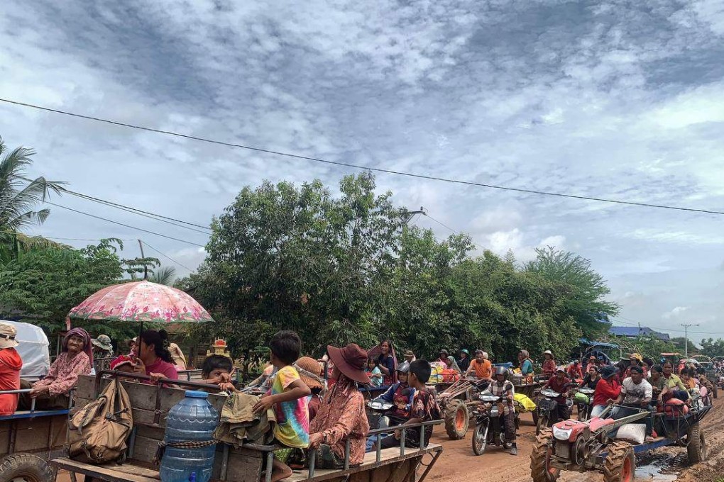 Residents evacuate from the Thai-Cambodian border area in Oddar Meanchey province, Cambodia, on July 24. Photo: Xinhua