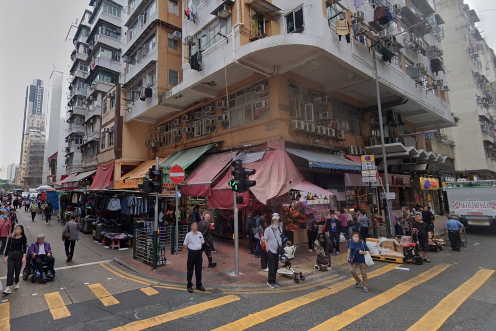 A teenager has allegedly attacked a woman with a knife and a broomstick at the intersection of Pei Ho Street and Yu Chau Street in Sham Shui Po. Photo: Google Maps
