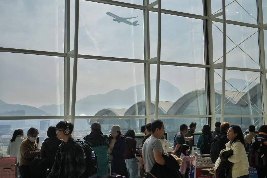 Two men have been arrested after suspected theft on two separate flights from Thailand. Photo: Elson Li