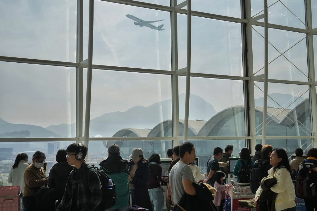 Two men have been arrested after suspected theft on two separate flights from Thailand. Photo: Elson Li