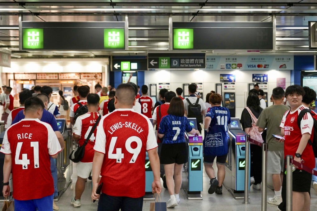 The crowd at Sung Wong Toi station on Wednesday. Photo: Sam Tsang