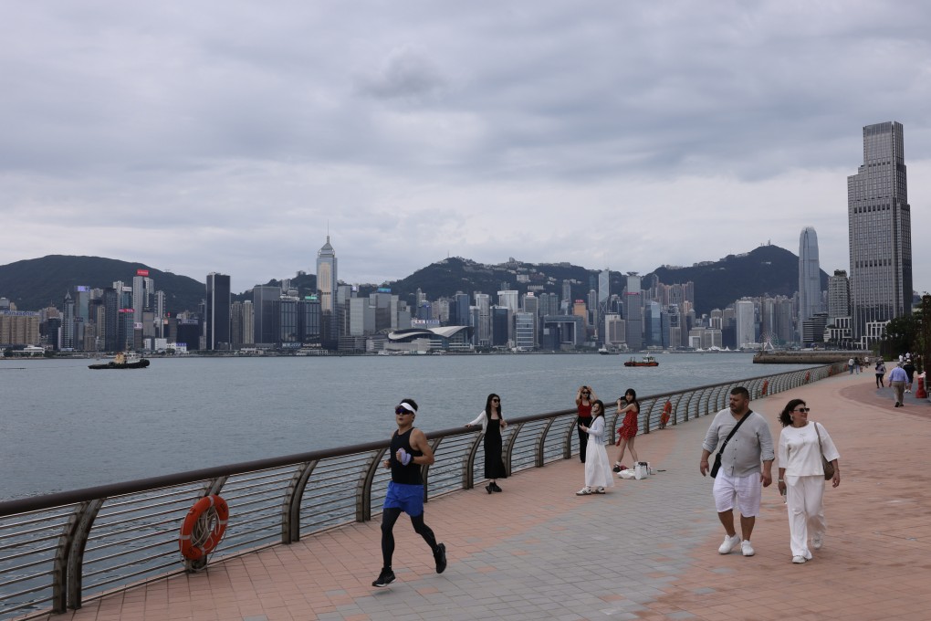 A view of Victoria Harbour viewed from Hung Hom, which authorities have proposed turning into a yacht marina with a 50-storey residential-commercial tower. Photo: Nora Tam