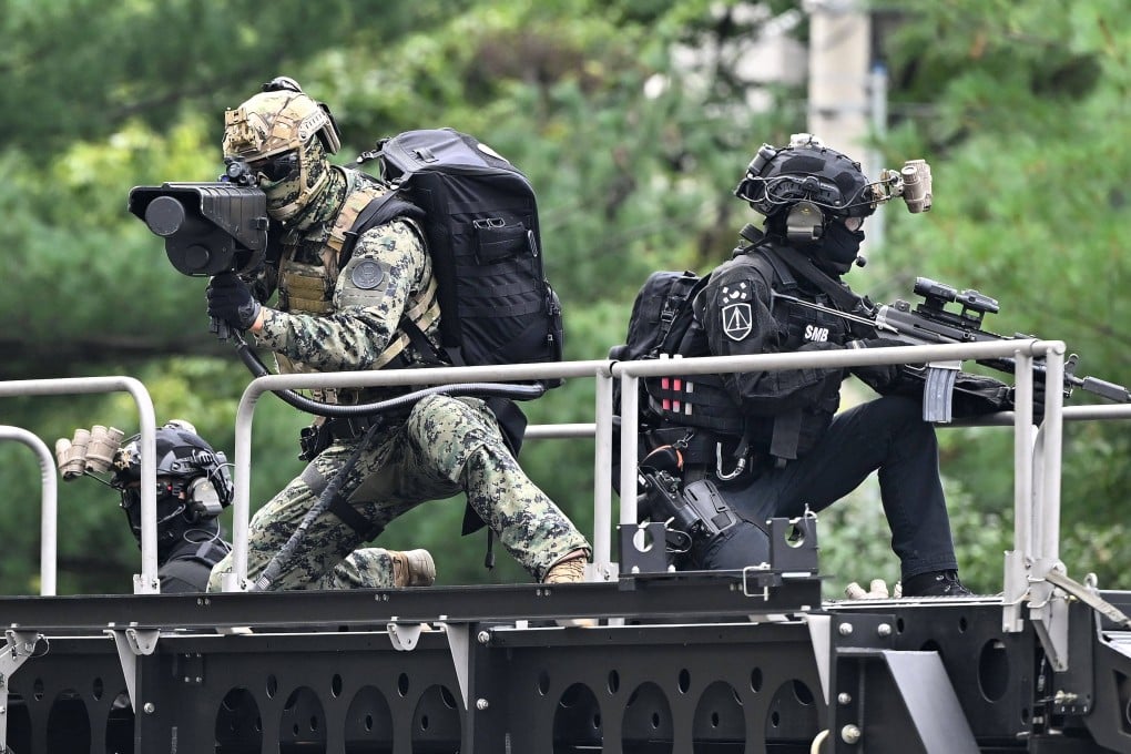 A South Korean soldier uses an anti-drone gun during an anti-terror drill held alongside the Ulchi Freedom Shield exercises at Seoul Metro headquarters, August 2022. This year’s UFS drills begin on August 18 with scaled-back field training. Photo: AFP