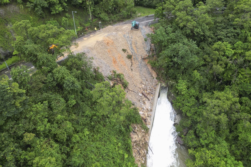 One lane on Bride’s Pool Road has been reopened after a landslide earlier this week caused part of the road to collapse. Photo: Sam Tsang