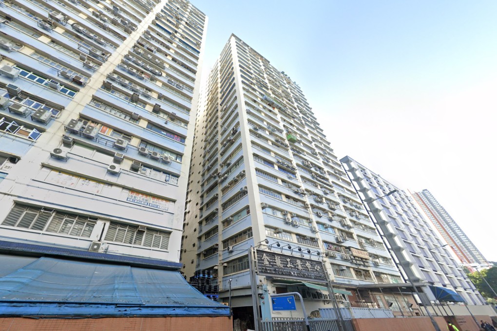 The nappies had been left in a lift lobby in Golden Dragon Industrial Centre in Kwai Fong. Photo: Google Maps