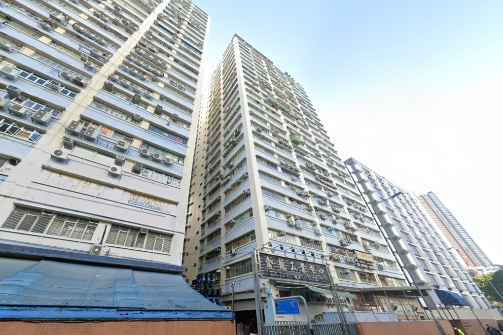 The nappies had been left in a lift lobby in Golden Dragon Industrial Centre in Kwai Fong. Photo: Google Maps