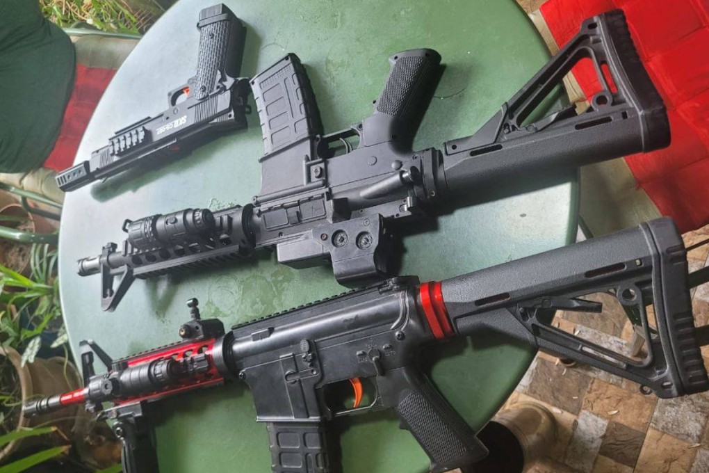 Replica weapons seized in Wednesday’s raid. Photo: The Star