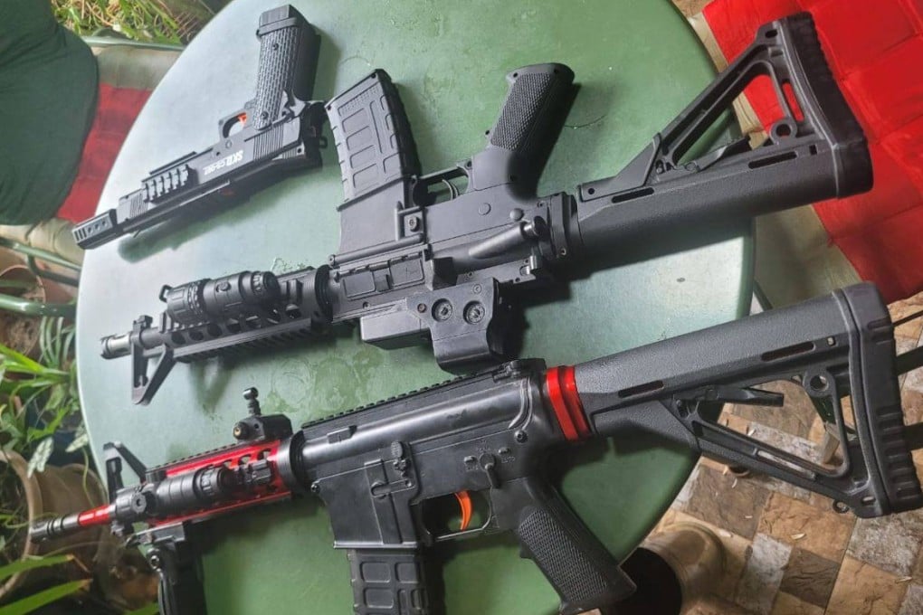 Replica weapons seized in Wednesday’s raid. Photo: The Star