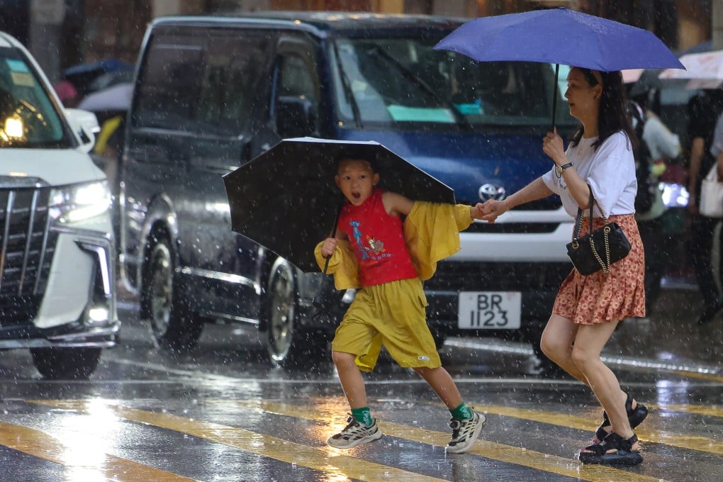 The Hong Kong Observatory has cancelled an amber rainstorm signal. Photo: Jelly Tse
