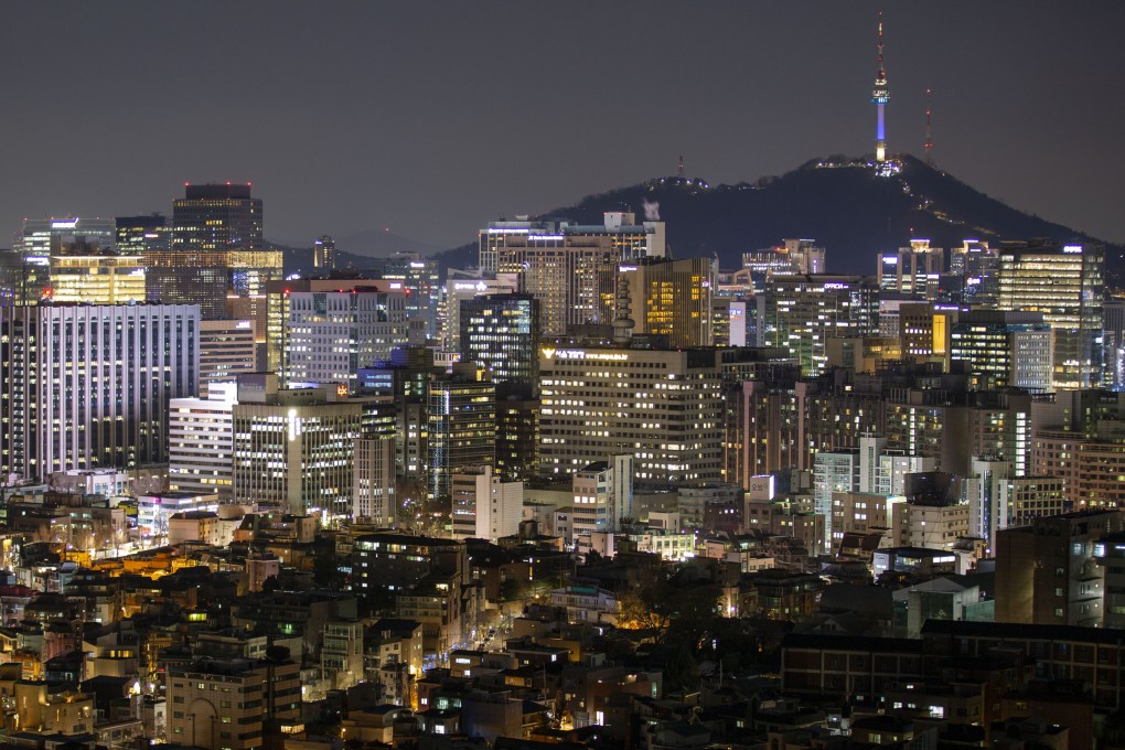 The night view of Seoul, South Korea. The price of flats has risen for 29 consecutive weeks in Seoul. Photo: Xinhua