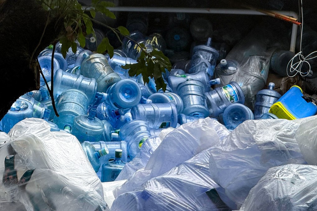 Xin Ding Xin is accused of using a third-party factory for producing bottled water. Photo: Karma Lo