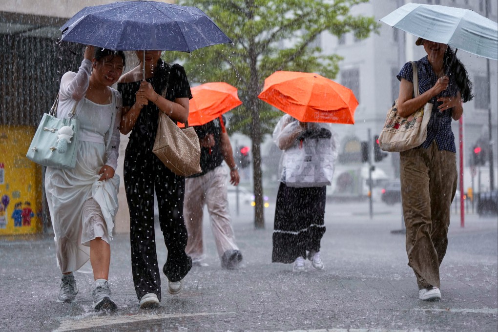 The Hong Kong Observatory will issue a No 1 typhoon signal on Friday night. Photo: Sam Tsang