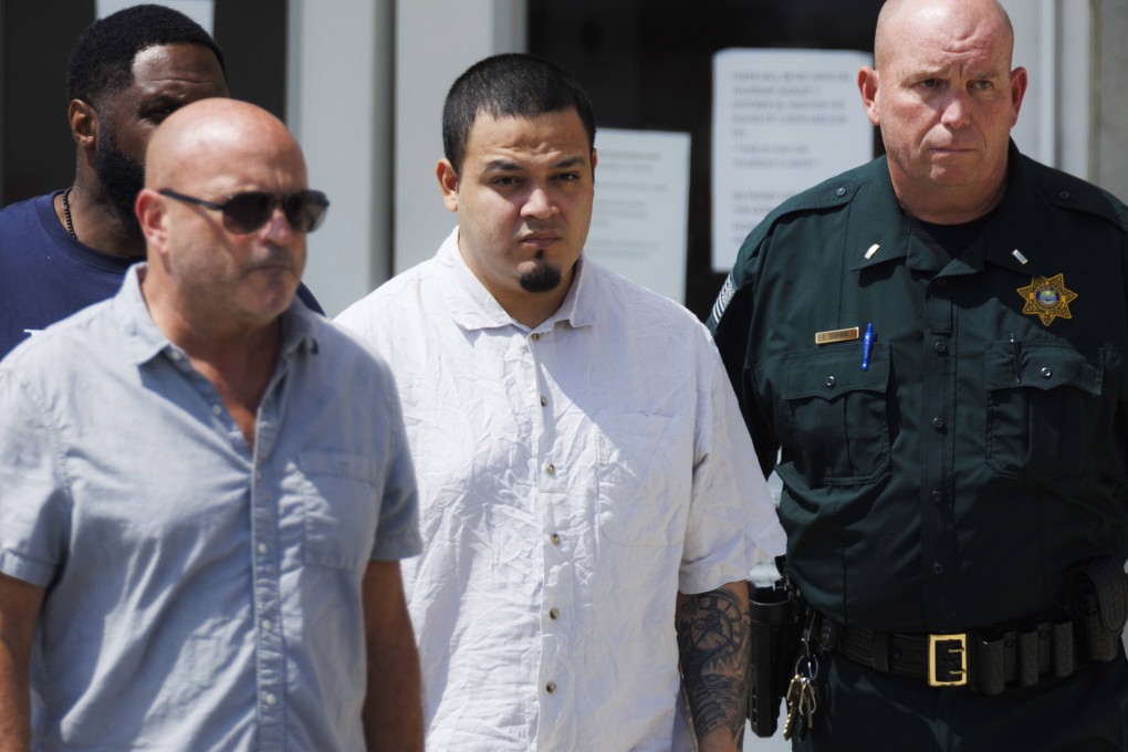Kilmar Abrego Garcia, (centre), leaves the Putnam County Jail in Cookeville, Tennessee on Friday. Photo: AP