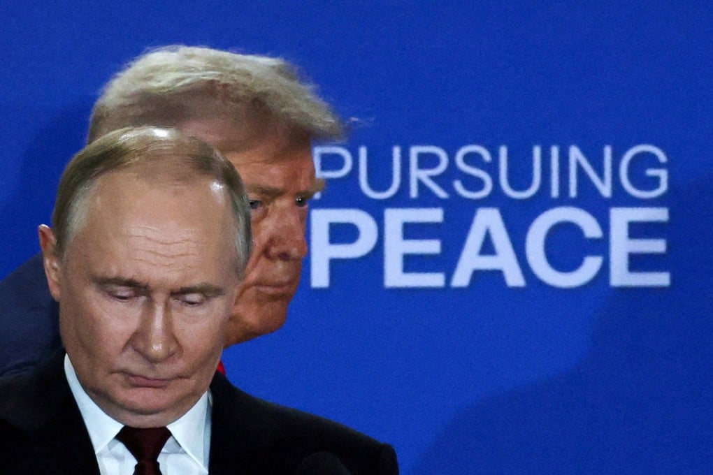 US President Donald Trump and Russian President Vladimir Putin hold a press conference following their meeting to negotiate an end to the war in Ukraine, at Joint Base Elmendorf-Richardson in Anchorage, Alaska, on August 15. Photo: Reuters