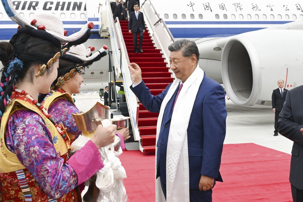 President Xi Jinping is greeted on his arrival in Lhasa, in southwest China’s Tibet Autonomous Region, on August 20. Photo: EPA