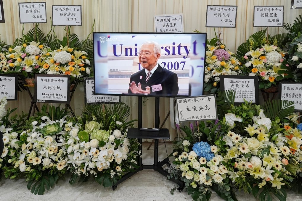 An evening vigil was held for veteran educator Henry Hu on Tuesday. Photo: Elson Li