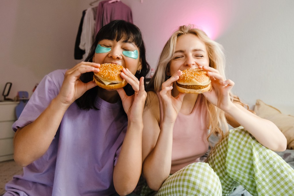 In a new study of more than 293,000 adolescents aged 12 to 17 across 73 countries, 50 per cent of adolescents were found to eat fast food regularly. Photo: Shutterstock