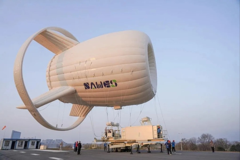 SAWES’ system uses a helium-filled aerostat to lift lightweight power generation equipment. Photo: Handout