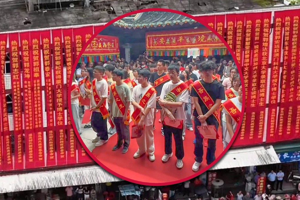 A village in Fujian, known as a “PhD village” with 33 doctoral graduates recently held a scholarship award ceremony to celebrate the addition of another PhD student. Photo: SCMP composite/Jimu
