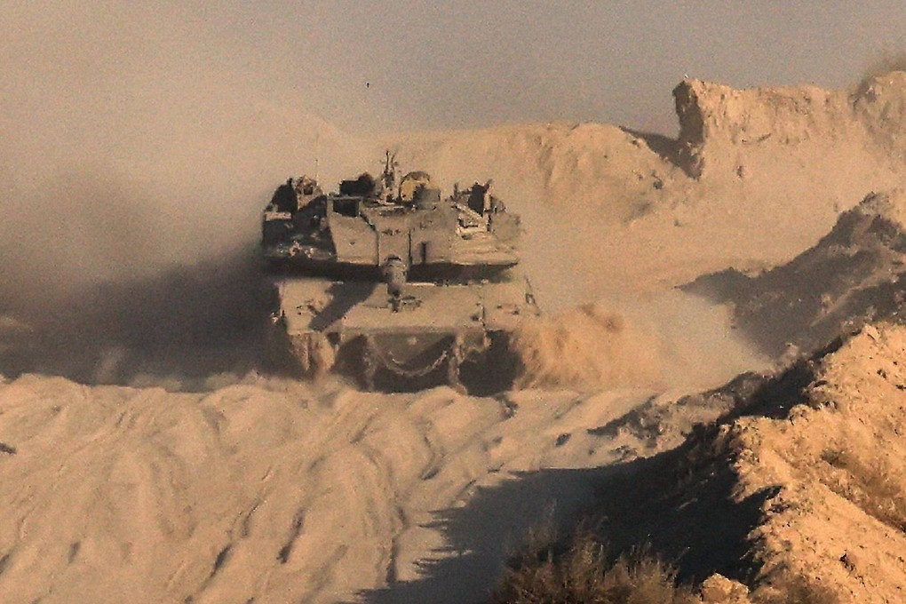 An Israeli army tank rolls near the border with the Gaza Strip in southern Israel, on August 29. Photo: AFP