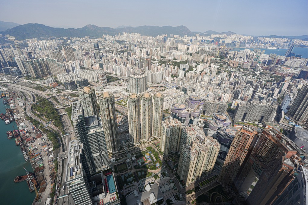 A general view of Kowloon photographed from the Sky100 observation deck. Photo: Eugene Lee