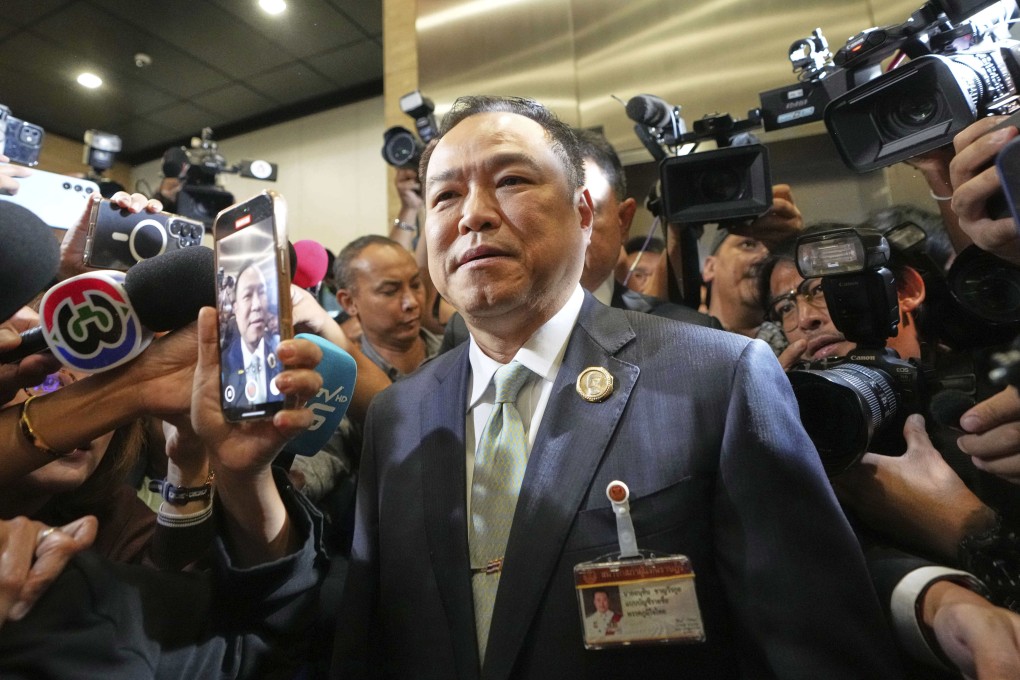 Thailand's Acting PM Moves to Dissolve Parliament