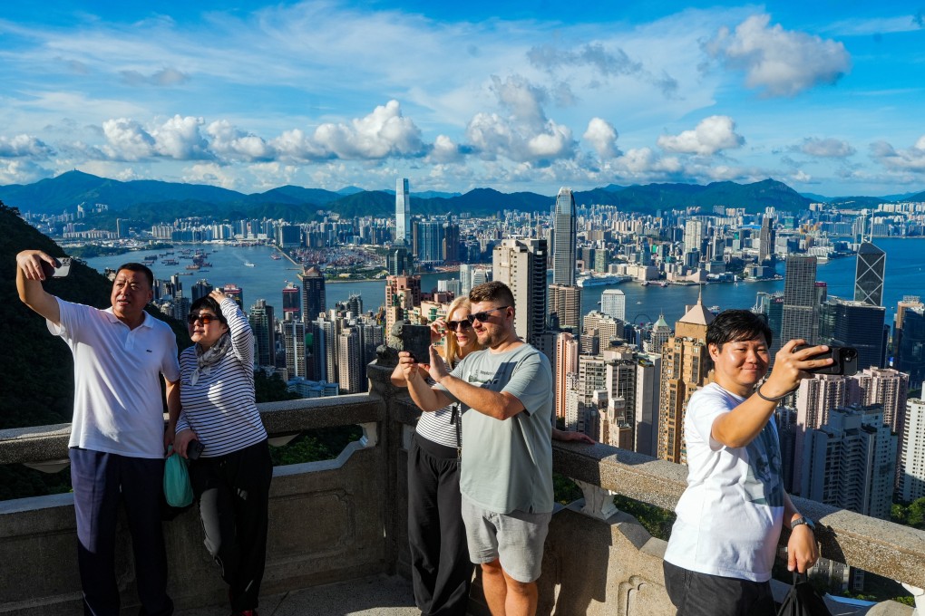 Tourists visiting The Peak. Photo: Sun Yeung