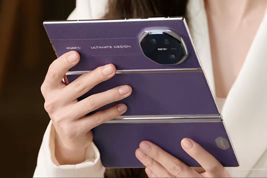 Huawei Luncurkan Mate XTs, Ponsel Lipat Trifolda Murah dan Bertenaga