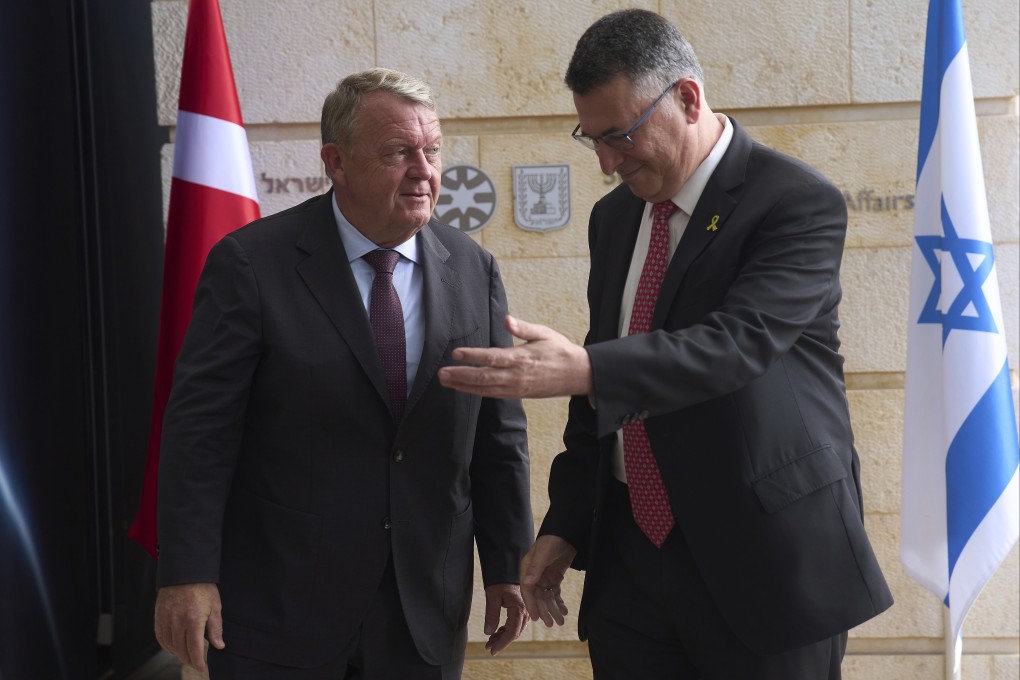 Israel’s Foreign Minister Gideon Saar (right) meets with Denmark’s Foreign Minister Lars Lokke in Jerusalem. Rasmussen, whose country currently holds the six-month rotating EU presidency, called for an immediate halt to the Gaza war. Photo: AP