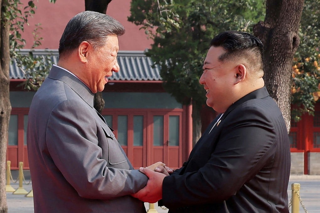 North Korean leader Kim Jong Un shakes hands with Chinese President Xi Jinping as they attend a military parade marking the 80th anniversary of the end of World War Two, in Beijing on September 4, 2025. Photo: Reuters