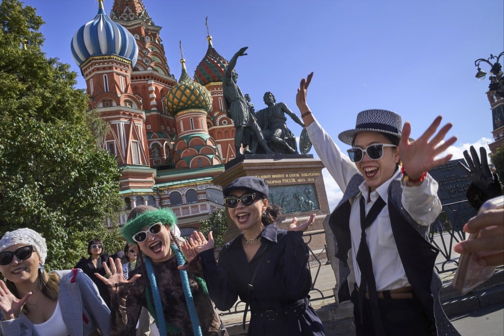Chinese tourists may soon have visa-free access to Russia. Photo: AP