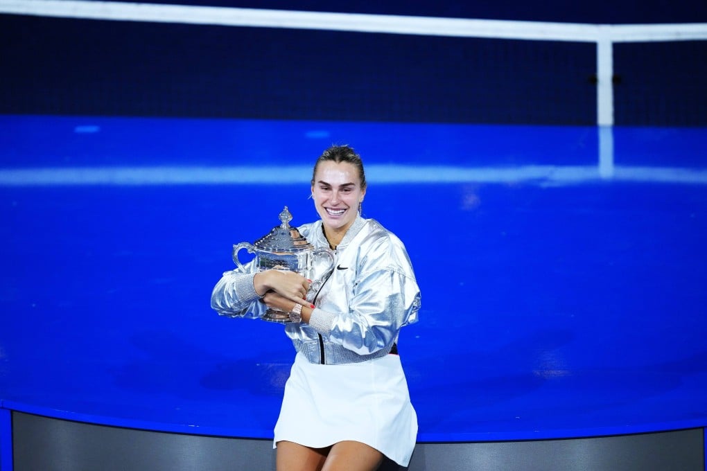 Aryna Sabalenka poses with the US Open trophy following her victory over American Amanda Anisimova in the final. Photo: Xinhua