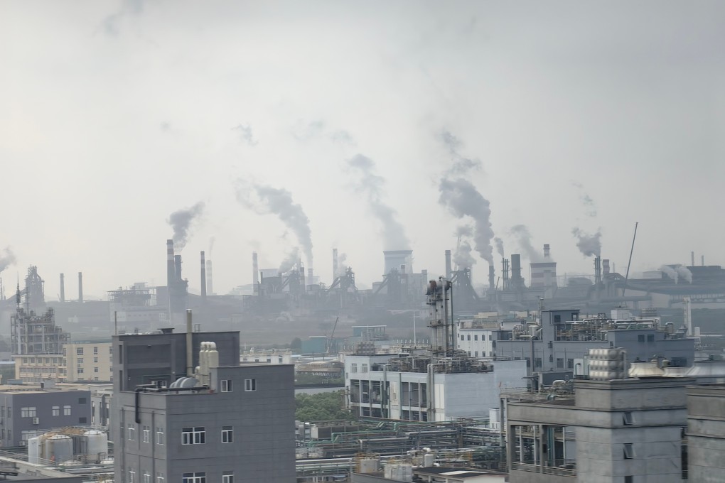 Factories in southwestern China seen emitting significant amounts of waste gases. Photo: Shutterstock